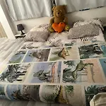 Belle Chambre A Sous Pente De 1,30 Cm De Hauteur Au Coeur De Bruxelles