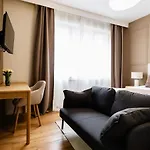 Cozy Studio - Downtown - 2 Min From Metro - 201