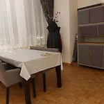 Central Cosy Apartment