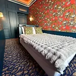 Sablon Muse Apartment