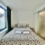 Modern & Elegant Apartment Near Montgomery