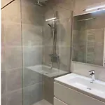 Apparemment 1 Chambre