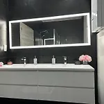 Luxurious Apartment