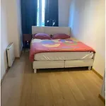 Apparemment 1 Appartement *