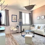 Lovely Appartment - Heart Of Brussels For 2 View Over The City