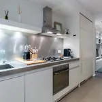 Luxury Deluxe Garden Condo In Brussels Centre