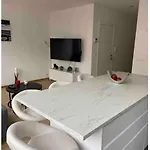 Apparemment 1 Chambre