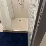 Studio Confortable Situe A Woluwe Saint Lambert