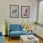 Spacious Apartment For 6 Near Center Of Brussels