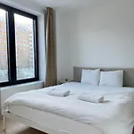 Chic & Bright Near Montgomery