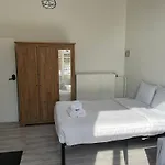 European District Hostel