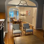 Eu District Mansion