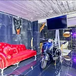 Villa & Wellness Area Jacuzzi Sauna Massage Table Brussels