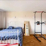 & Wellness Area Jacuzzi Sauna Massage Table Villa Brussels