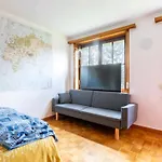 Villa & Wellness Area Jacuzzi Sauna Massage Table Brussels