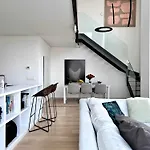 Skyline Luxury Penthouse In 220 M2 Of Elegance Bed & Breakfast Brussels