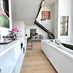 Bed & Breakfast Room Suite Penthouse Brussels Skyline Penthouse Suite 220 M2 Suite Room Of Refined Elegance 3*