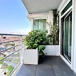 Bed & Breakfast Room Suite Penthouse Brussels Skyline Penthouse Suite 220 M2 Suite Room Of Refined Elegance Brussels