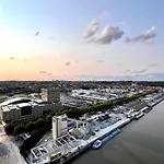 Skyline Luxury Penthouse In 220 M2 Of Elegance Brussels