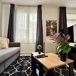 Apartment Elegant Close To The European Parliament