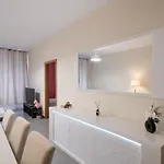 Central Brussels Spacious 2Br Near Grand Place 1