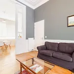 Comfortable And Quiet Brussel