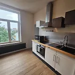 Luxury Triplex Stylish 2Br Apartment In Brussels