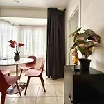 Apartment Elegant Close To The European Parliament