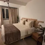 The Patriotes Escape Apartment *