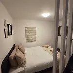 Industrial-style Loft With Mezzanine Bedroom In Prime Area Appartement *