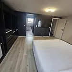 Luxury Triplex Stylish 2br In * Brussels