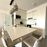 Apartment Cosy And Modern 1bed Near Gare Du Midi Dox *