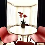 Apartment Elegant Close To The European Parliament