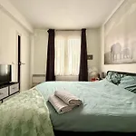 Elegant Close To The European Parliament Apartment Brussels
