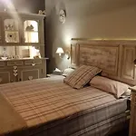 Romantics Rooms In Brussels Sky