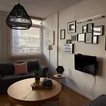 St Catherine - Sweet Home - Bxl - Studio Apartment With City View