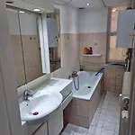 Veeweyde Appartement *