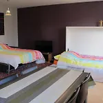 Apartment Tour & Taxis 4