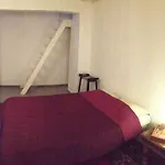Duplex In Brussels\' Commercants