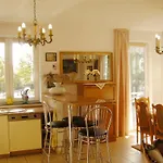 Cosy Nest With Garage In Brussels