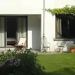 B&B Bed And Garden