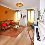 Holiday Home Sablon Justice Brussels