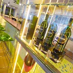 Thon Residence Eu Aparthotel