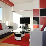 Le Petit Manhattan - 270° View
