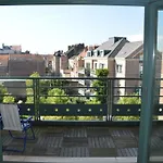 Apartment Tour & Taxis 5