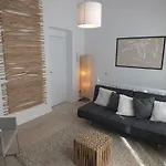 Royal Park Apartments