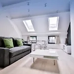 Grand Place Apartments Sablon