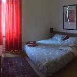 Appart-Hotel Maison De La Lune - Petite Auberge D\'Etterbeek