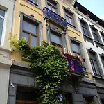 Hotel Les Bluets 2*
