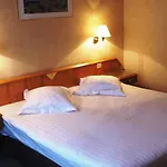 Hotel Husa Cascade